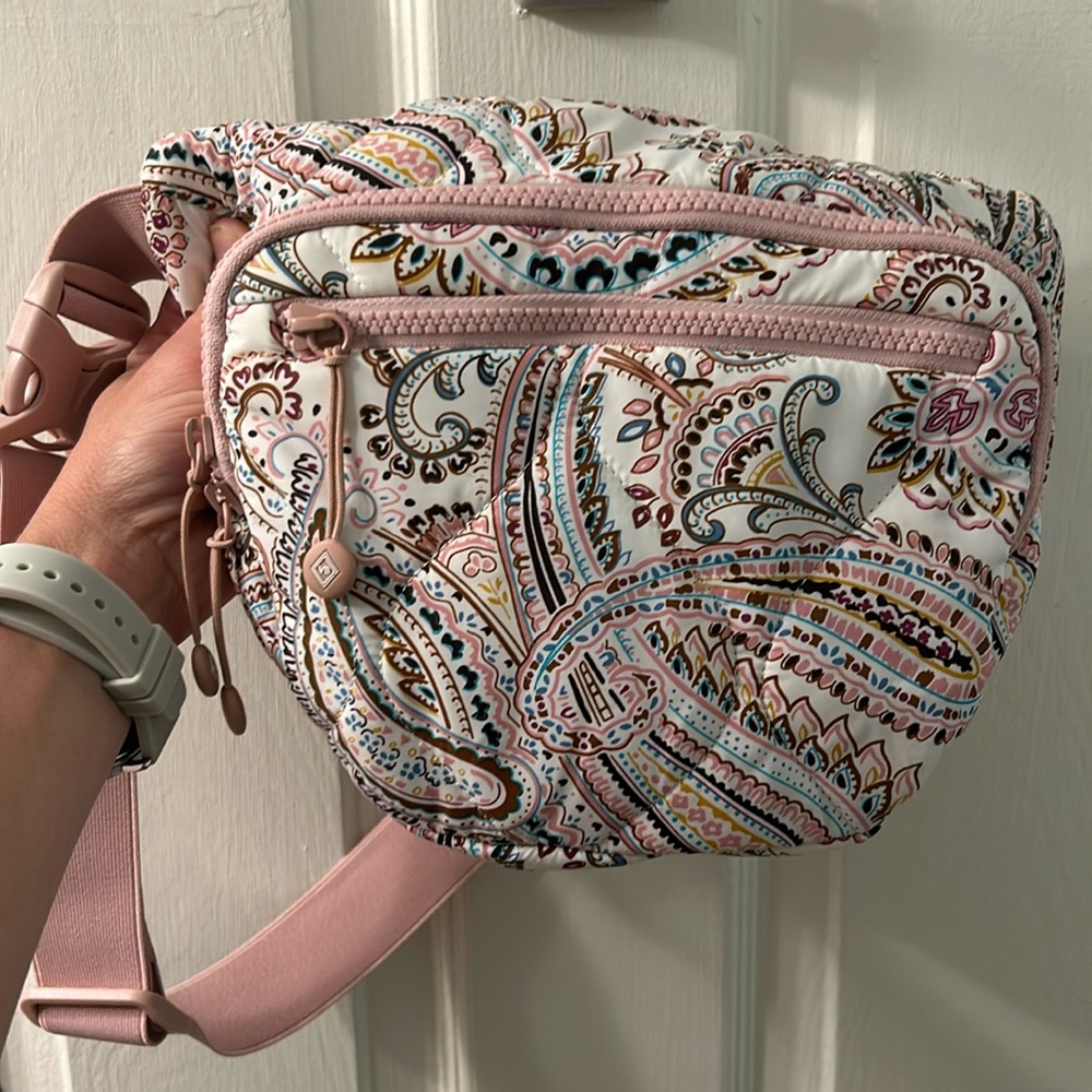 Vera Bradley Featherweight Belt Bag